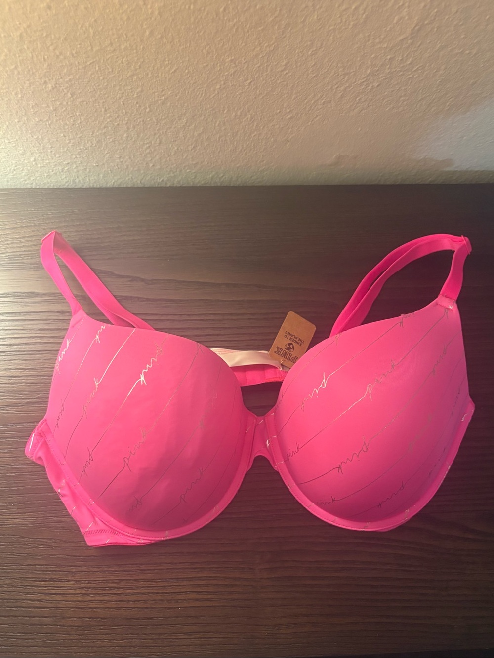 NEW PINK Victoria’s Secret Pink 36DD T-Shirt Bra